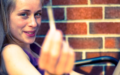 En la prevención de adicciones de adolescentes y jóvenes, el género sí importa